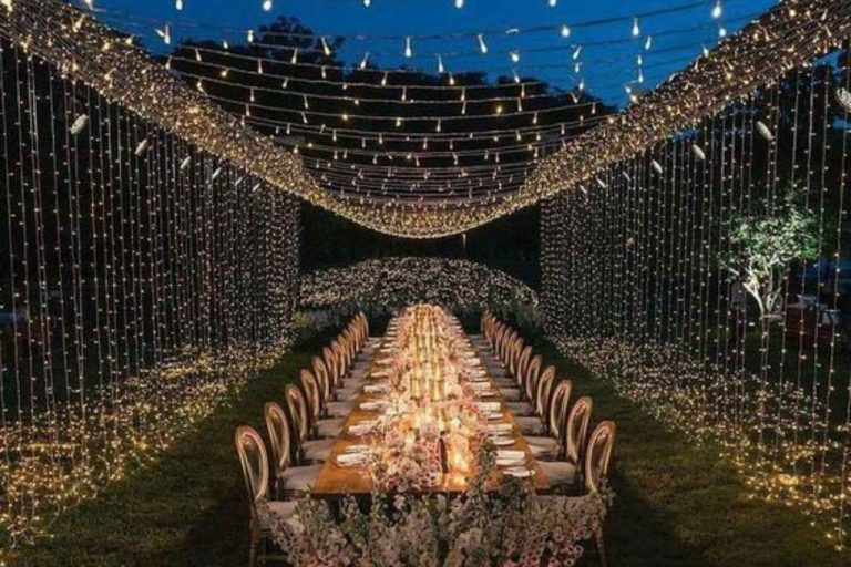 We at Festoon Lighting Hunter Valley will create the perfect festoon lights display at your special wedding reception.